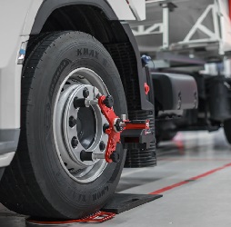 Wheel and hub service